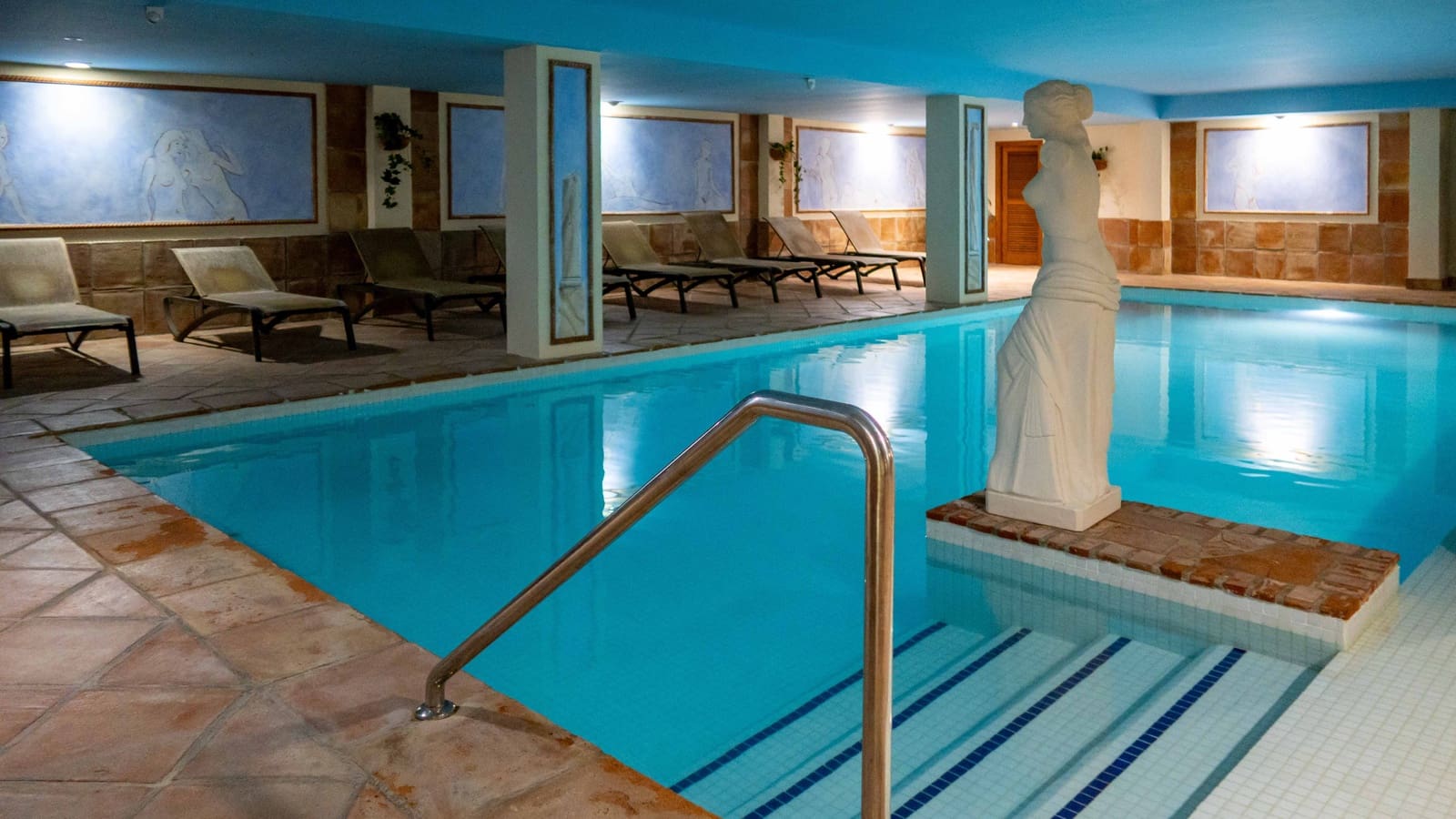 3 soveværelse Lejlighed til salg i Bendinat med garage - € 1.750.000 (Ref: 9022282)