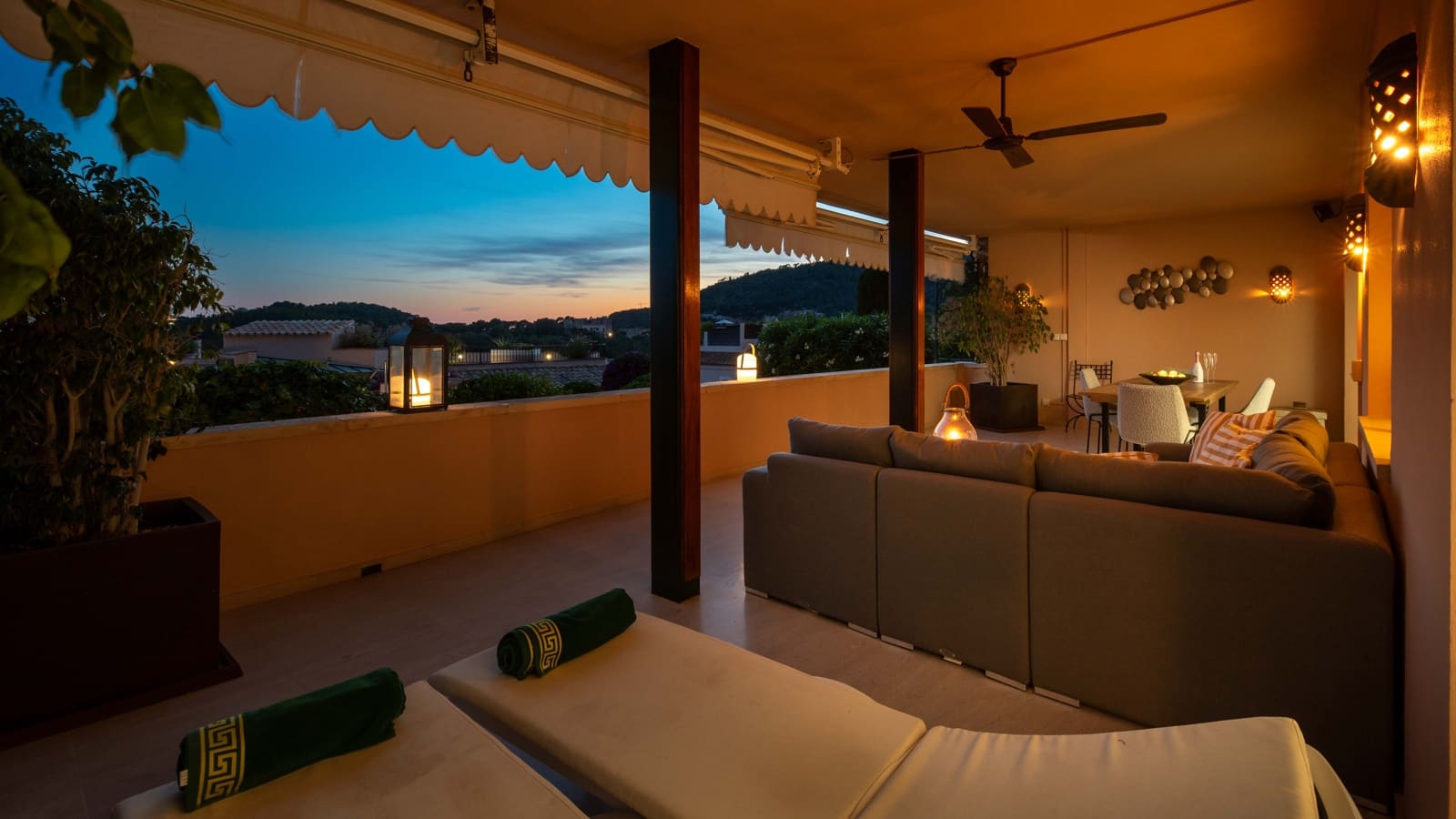 3 soveværelse Lejlighed til salg i Bendinat med garage - € 1.750.000 (Ref: 9022282)