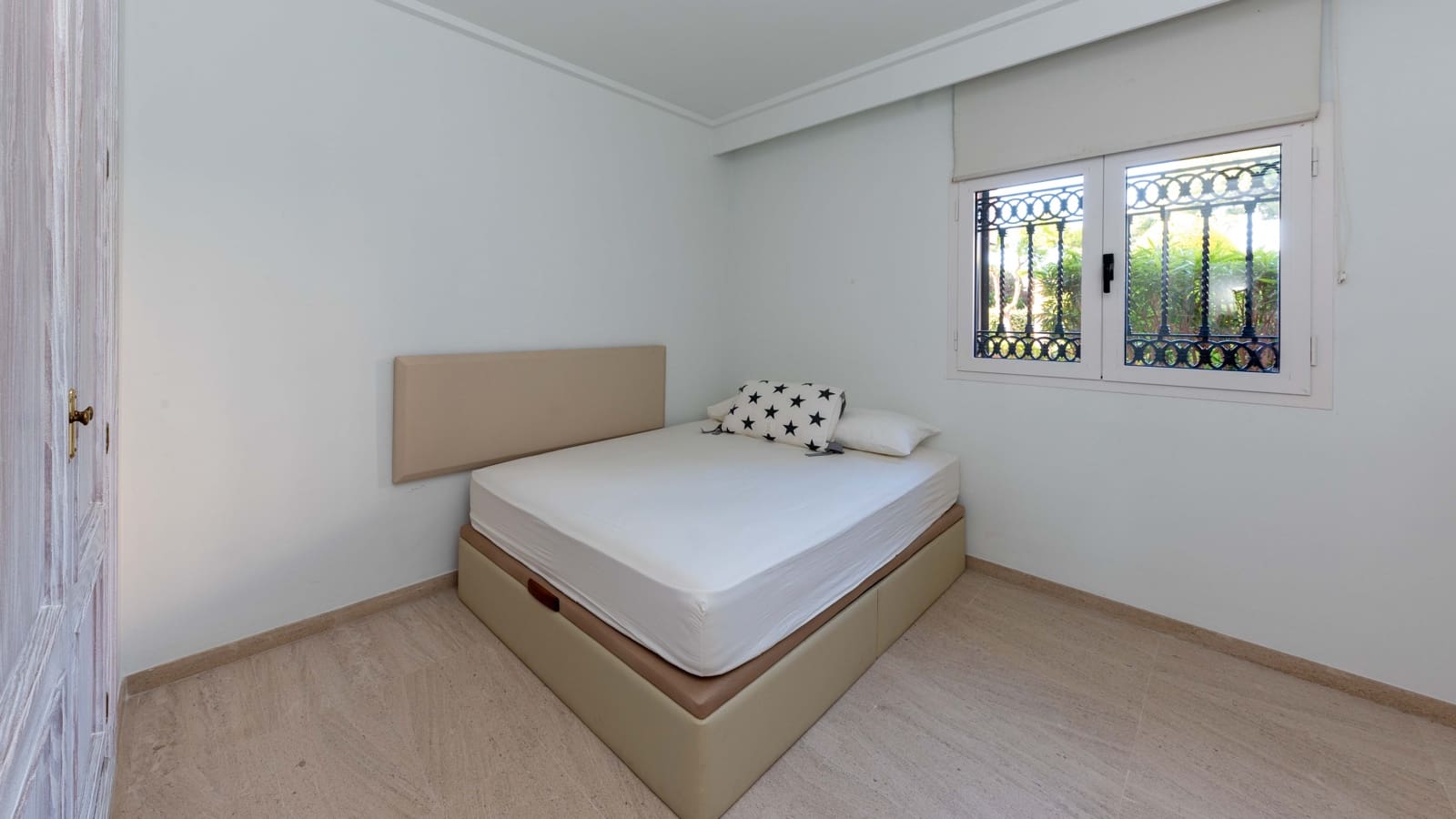 3 soveværelse Lejlighed til salg i Bendinat med garage - € 1.750.000 (Ref: 9022282)