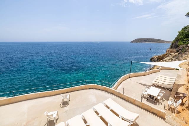 4 makuuhuone Paritalo vuokrattavana paikassa Torrenova, Calvià mukana 
autotalli - 8 000 € (Ref: 9022285)