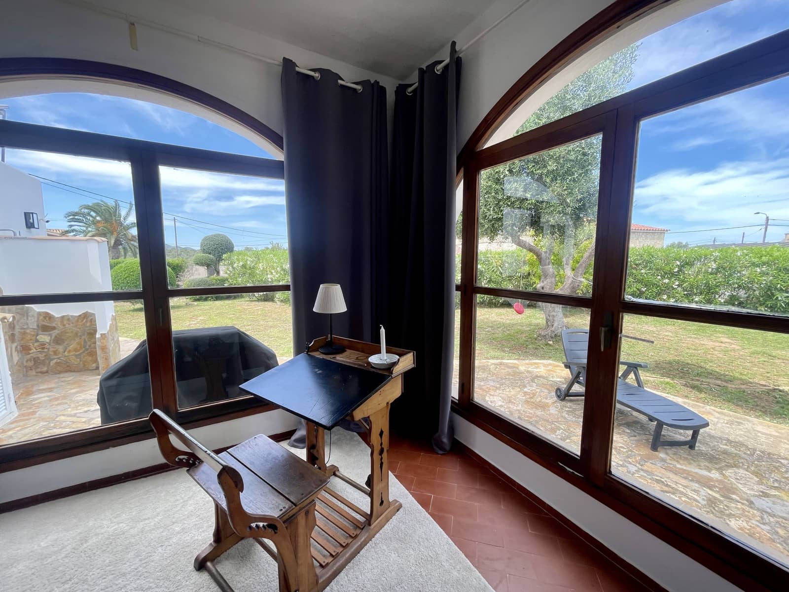 2 soveværelse Villa til leje i Cala Murada med swimmingpool garage - € 1.950 (Ref: 9026161)