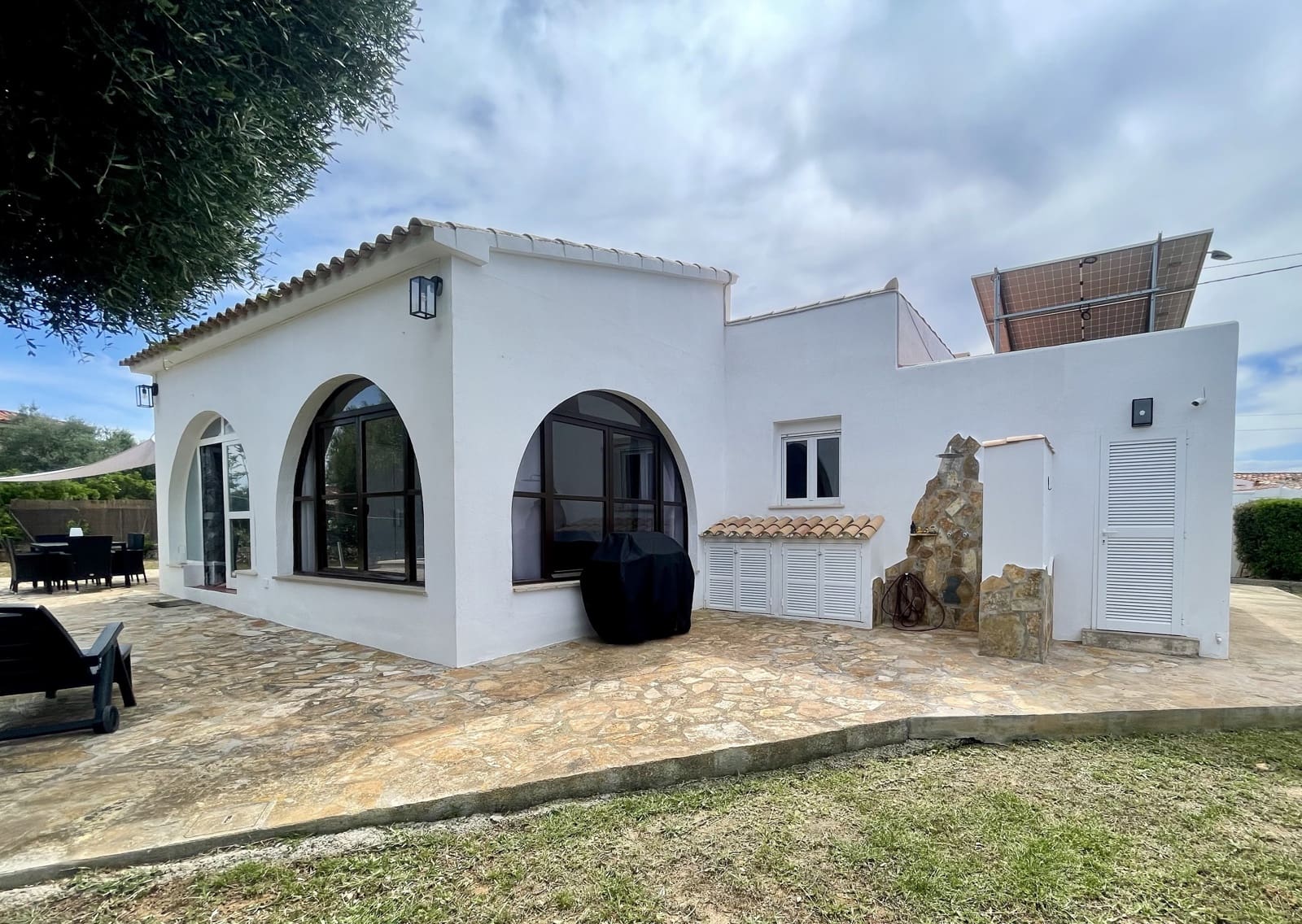 2 soveværelse Villa til leje i Cala Murada med swimmingpool garage - € 1.950 (Ref: 9026161)