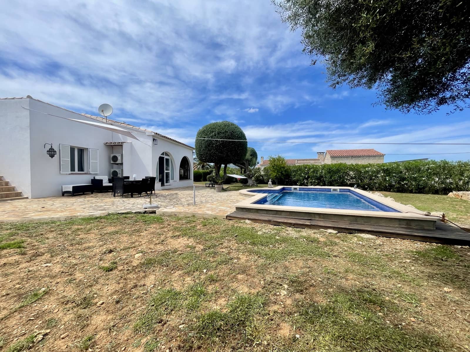 2 soveværelse Villa til leje i Cala Murada med swimmingpool garage - € 1.950 (Ref: 9026161)