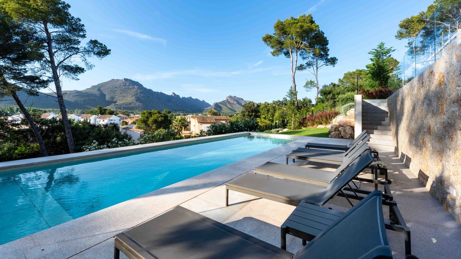 5 soverom Villa til salgs i Pollensa / Pollenca med svømmebasseng garasje - € 3 950 000 (Ref: 9026164)