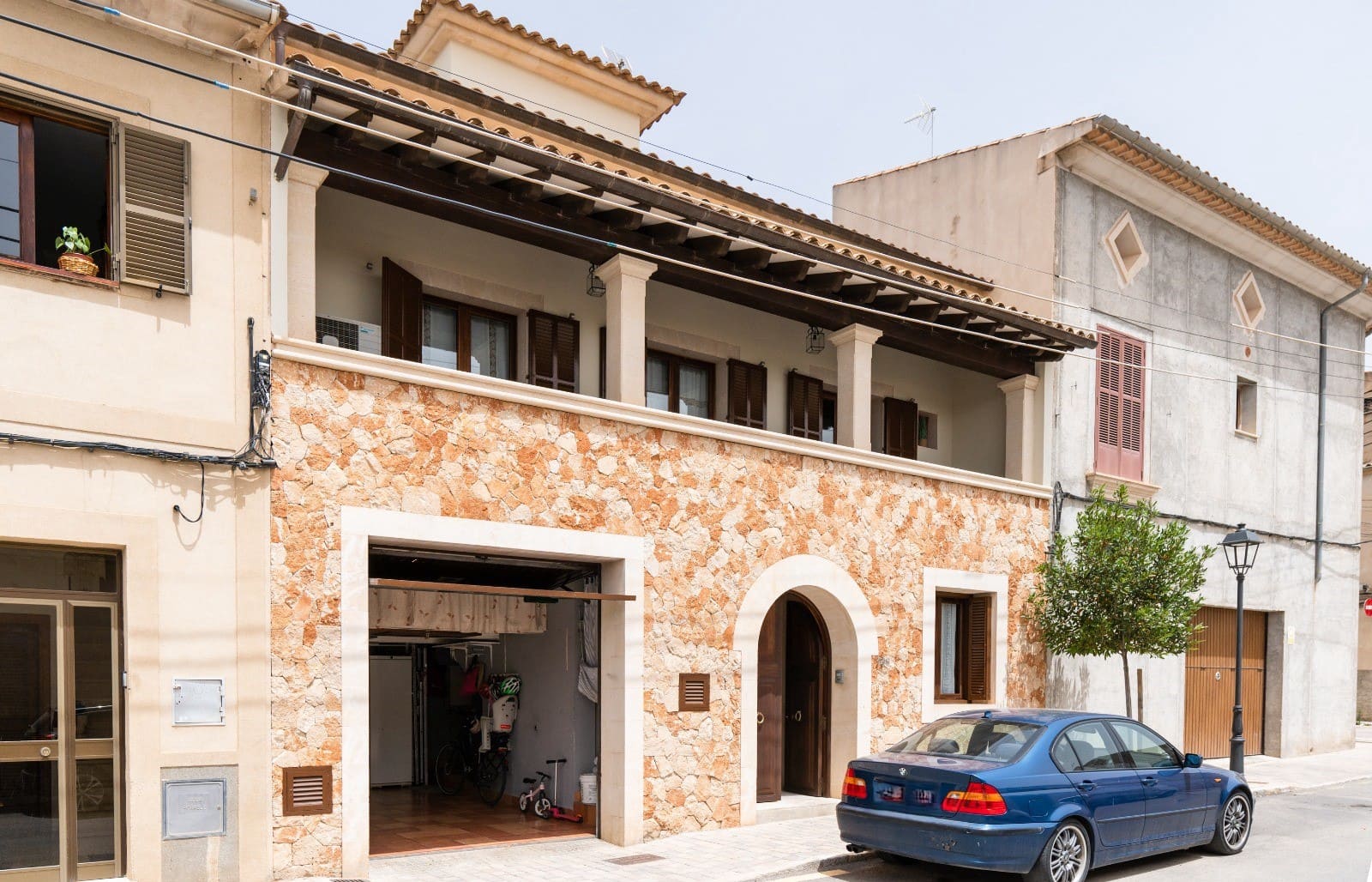 4 bedroom Townhouse for sale in Porreres with pool garage - € 850,000 (Ref: 9033520)