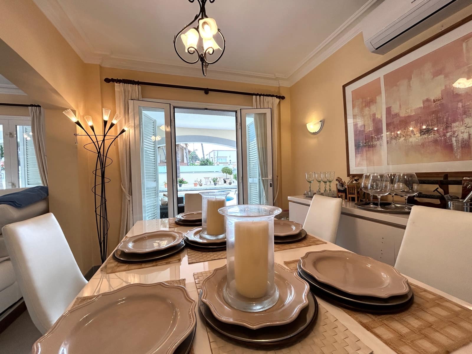 5 sypialnia Willa na sprzedaż w El Toro / Port Adriano z basenem garażem - 1 795 000 € (Ref: 9033525)