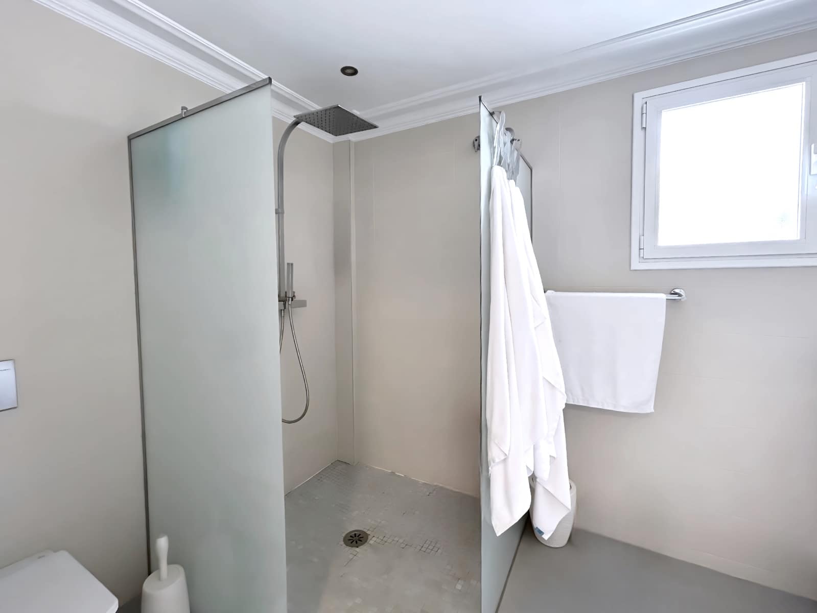 5 sypialnia Willa na sprzedaż w El Toro / Port Adriano z basenem garażem - 1 795 000 € (Ref: 9033525)