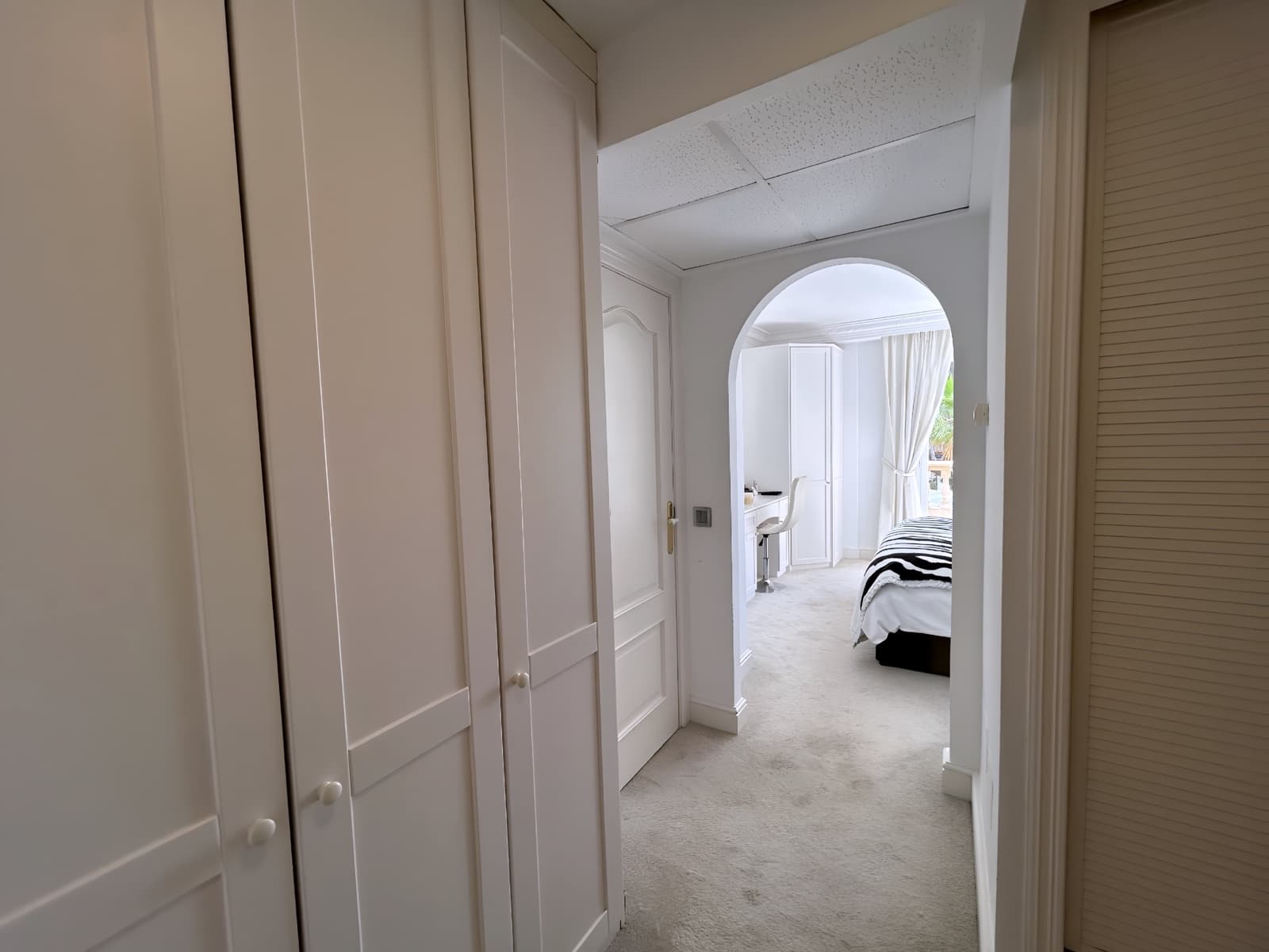 5 sypialnia Willa na sprzedaż w El Toro / Port Adriano z basenem garażem - 1 795 000 € (Ref: 9033525)