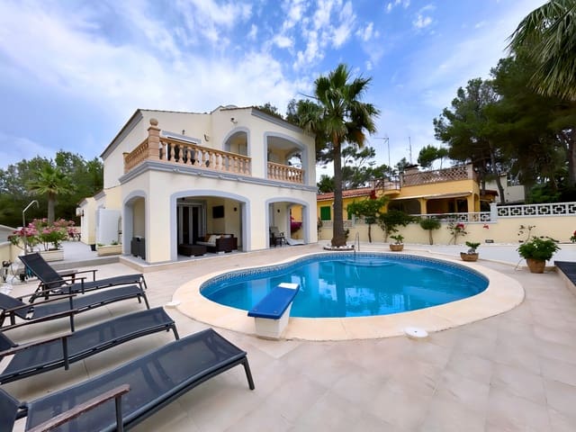 5 bedroom Villa for sale in El Toro / Port Adriano, Calvià with pool garage - € 1,795,000 (Ref: 9033525)