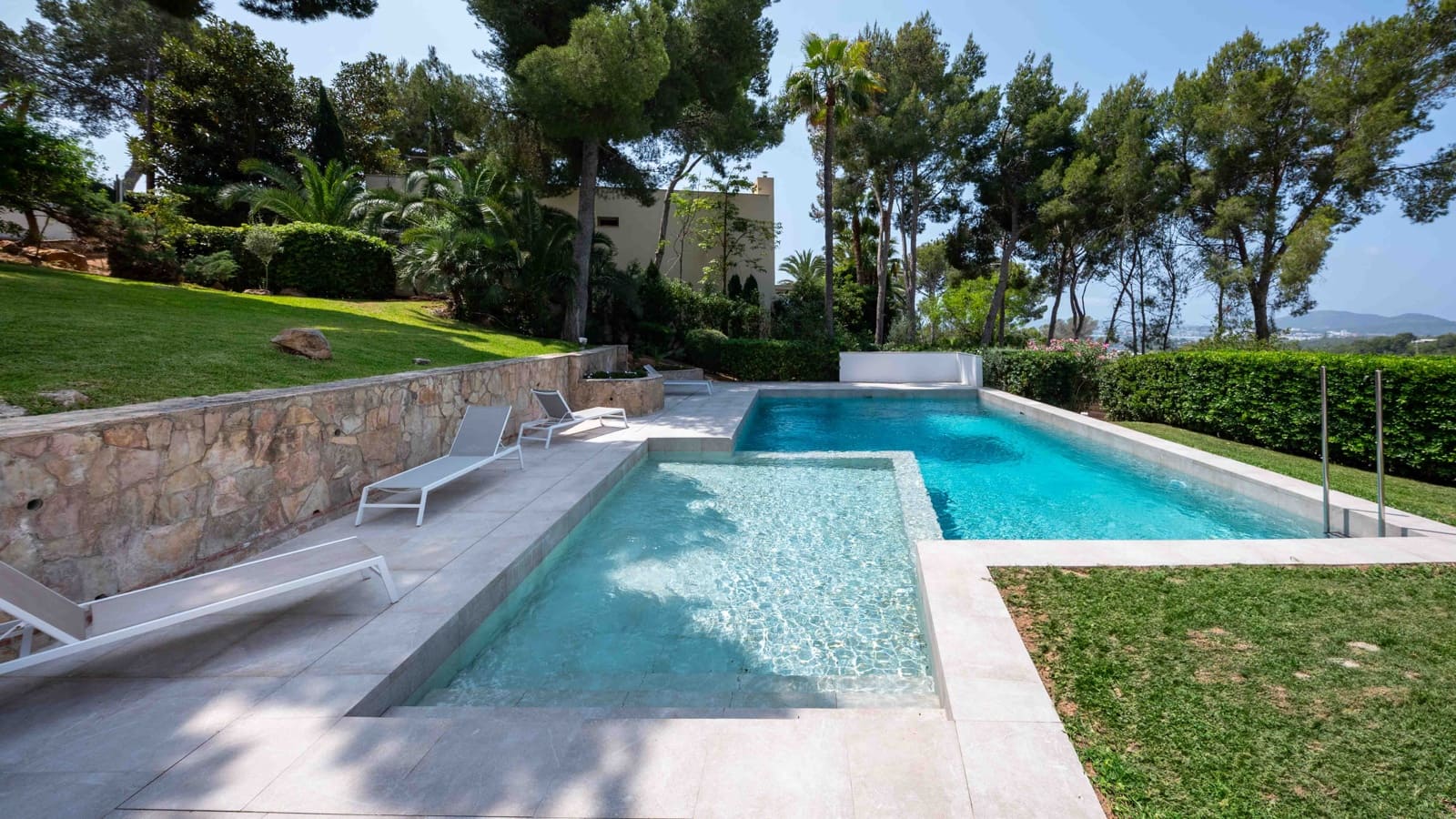 3 soveværelse Rækkehus til salg i Portals Nous med swimmingpool garage - € 1.525.000 (Ref: 9036004)