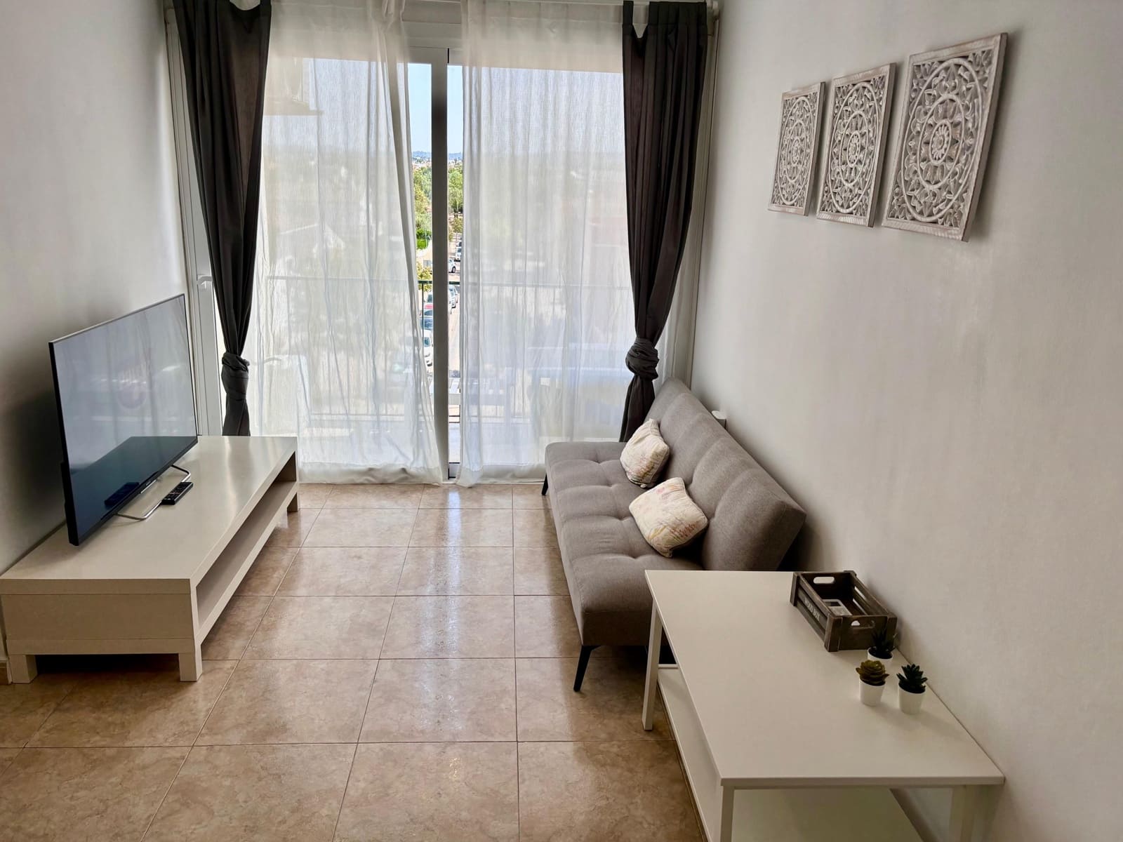 3 bedroom Apartment for rent in Marratxi - € 2,000 (Ref: 9057057)