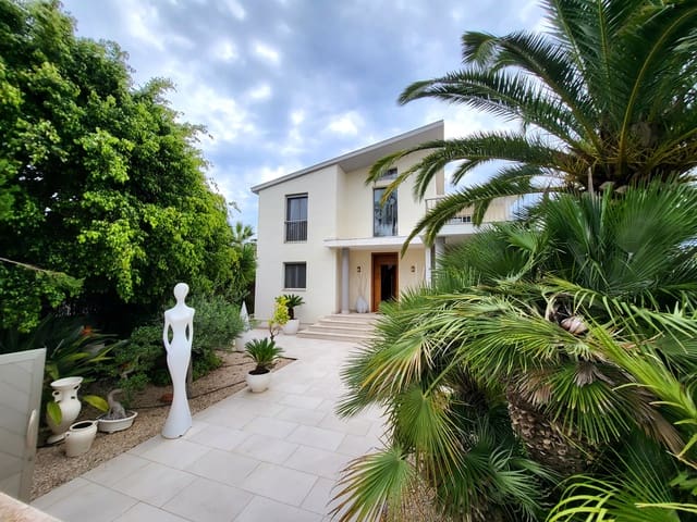 4 soveværelse Villa til salg i Sa Coma, Sant Llorenç des Cardassar med swimmingpool garage - € 995.000 (Ref: 9057062)