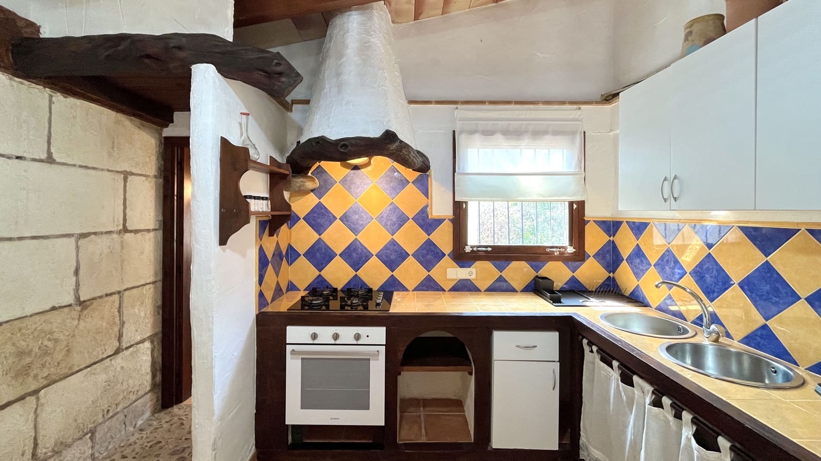 Finca/Casa Rural de 1 habitación en Muro en alquiler con piscina garaje - 1.500 € (Ref: 9057063)