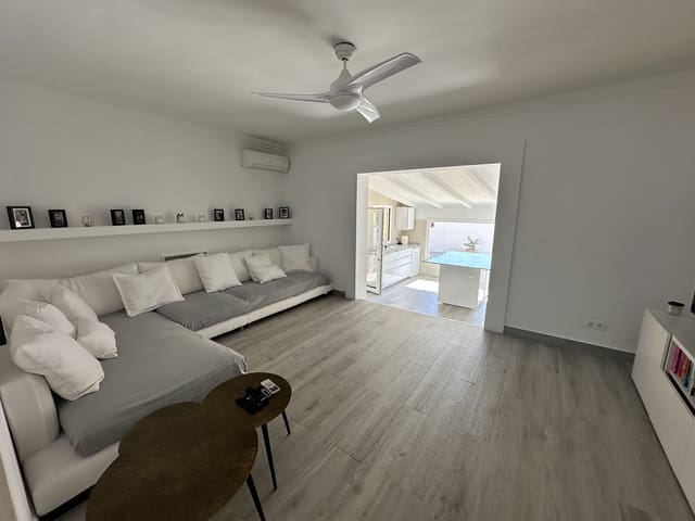 Chalet de 3 habitaciones en El Toro / Port Adriano, Calvià en alquiler con piscina garaje - 4.000 € (Ref: 9057064)
