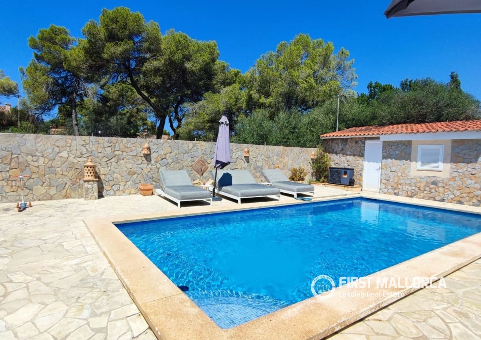 3 bedroom Villa for rent in El Toro / Port Adriano with pool garage - € 3,300 (Ref: 9057064)
