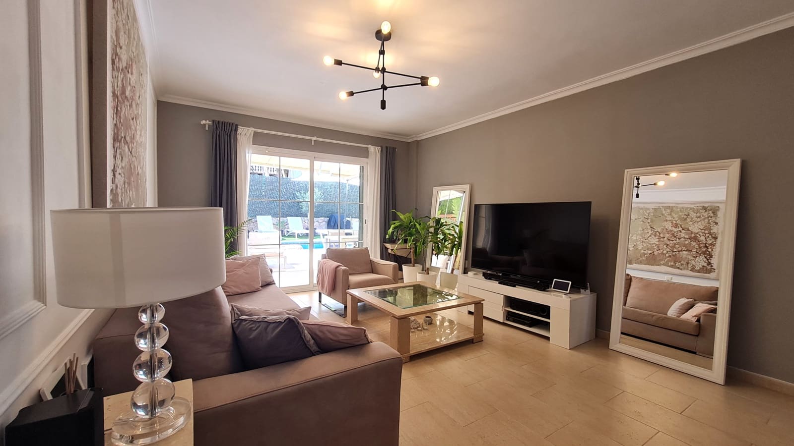 4 bedroom Semi-detached Villa for rent in Puig de Ros with pool garage - € 6,500 (Ref: 9061894)