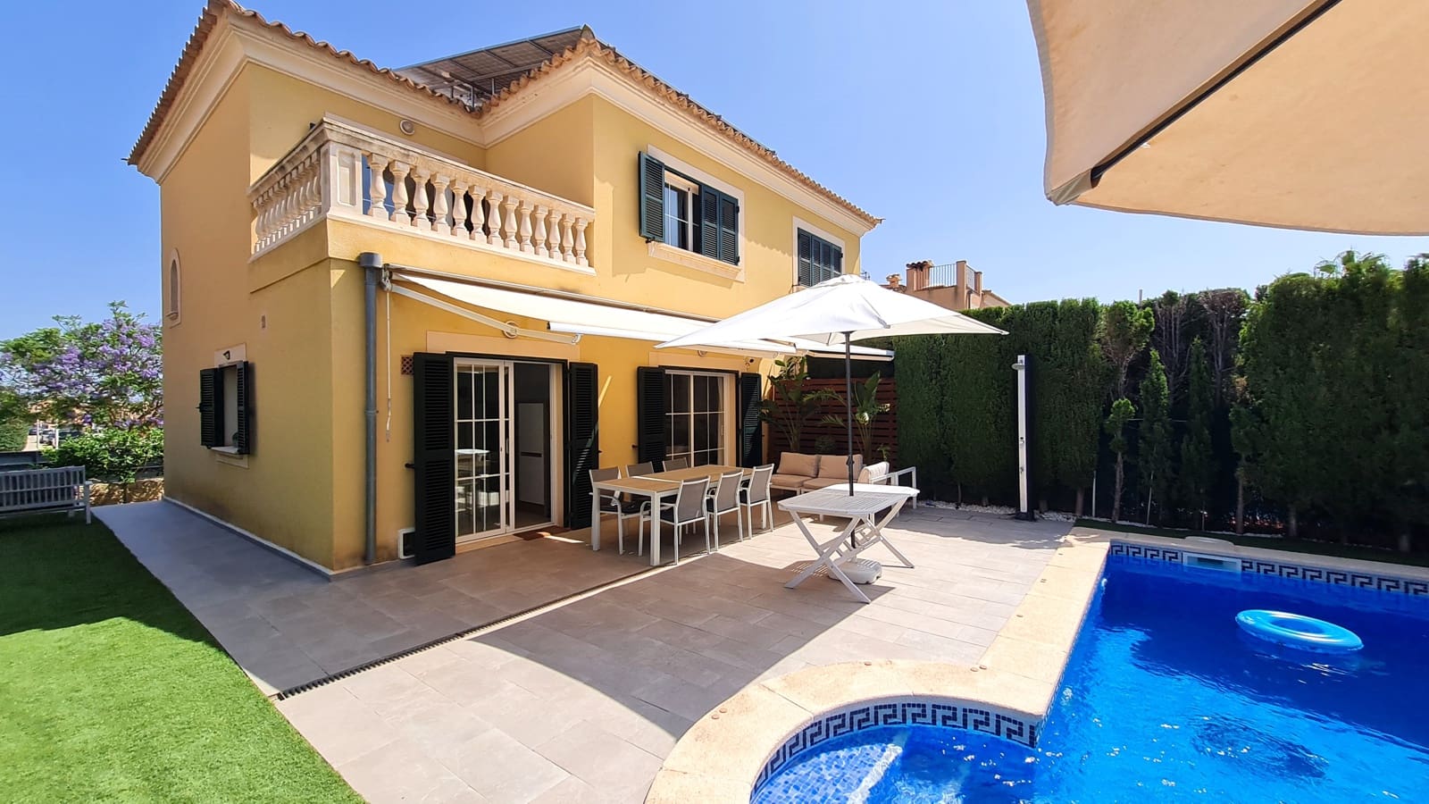 4 bedroom Semi-detached Villa for rent in Puig de Ros with pool garage - € 6,500 (Ref: 9061894)