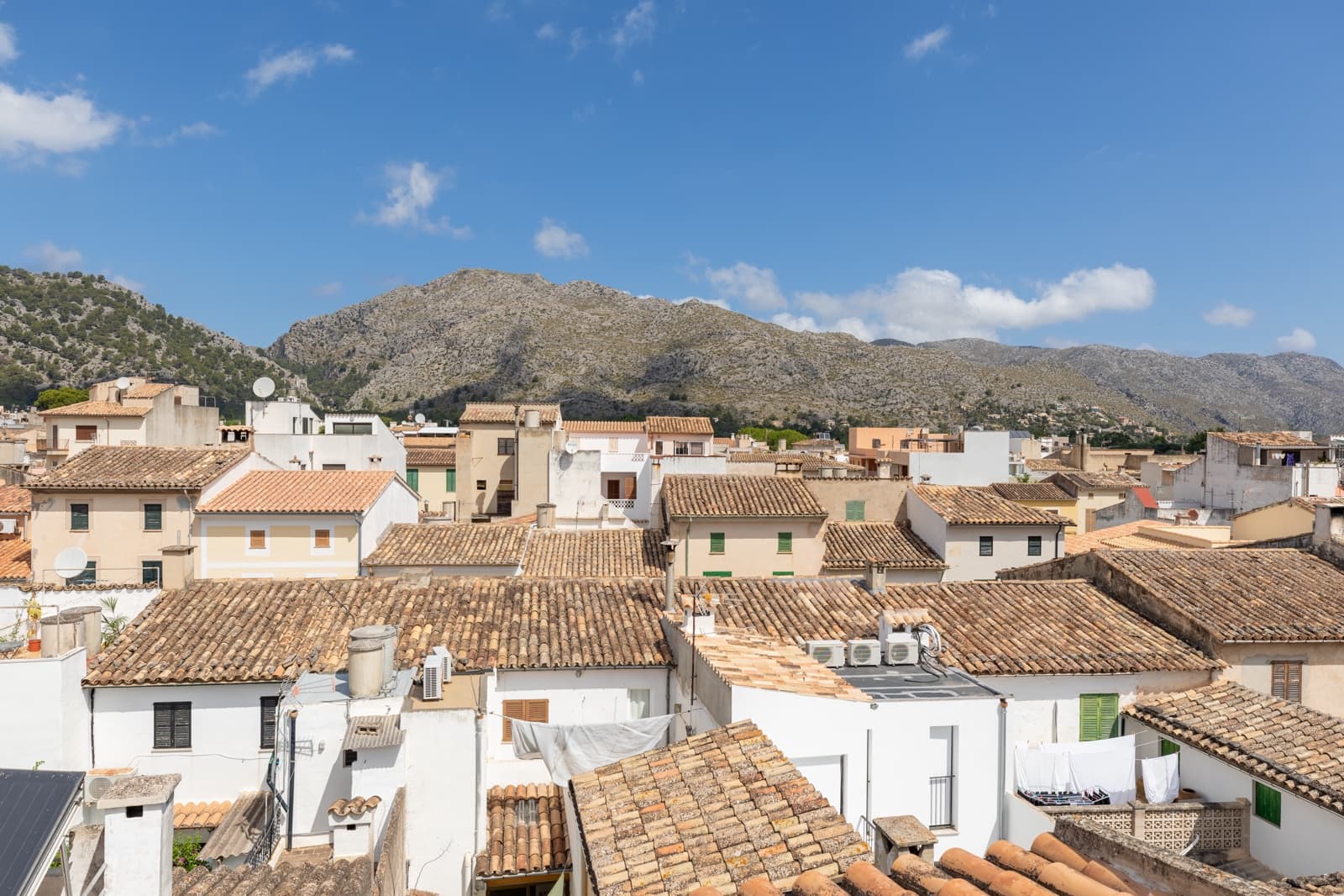 3 soveværelse Byhus til leje i Pollensa / Pollenca - € 1.700 (Ref: 9084644)