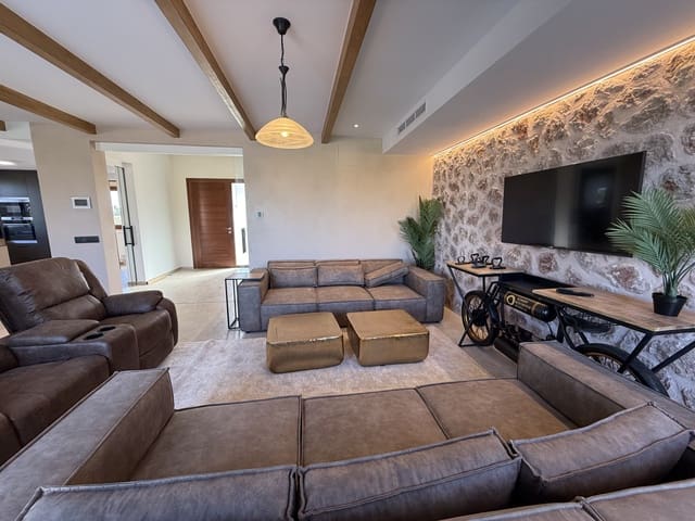 3 sovrum Finca/Hus på landet att hyra i Pollensa / Pollença med pool garage - 7 000 € (Ref: 9084647)