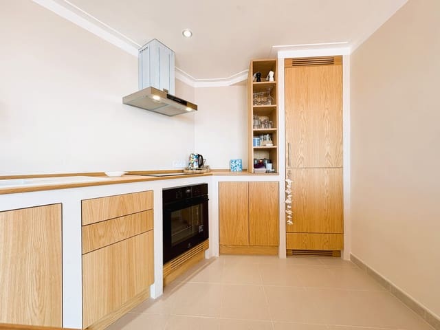 1 soveværelse Lejlighed til salg i Cala Blava, Llucmajor med garage - € 580.000 (Ref: 9084651)