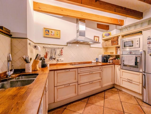 3 soveværelse Semi-Rækkehus til salg i Sóller med garage - € 630.000 (Ref: 9084655)