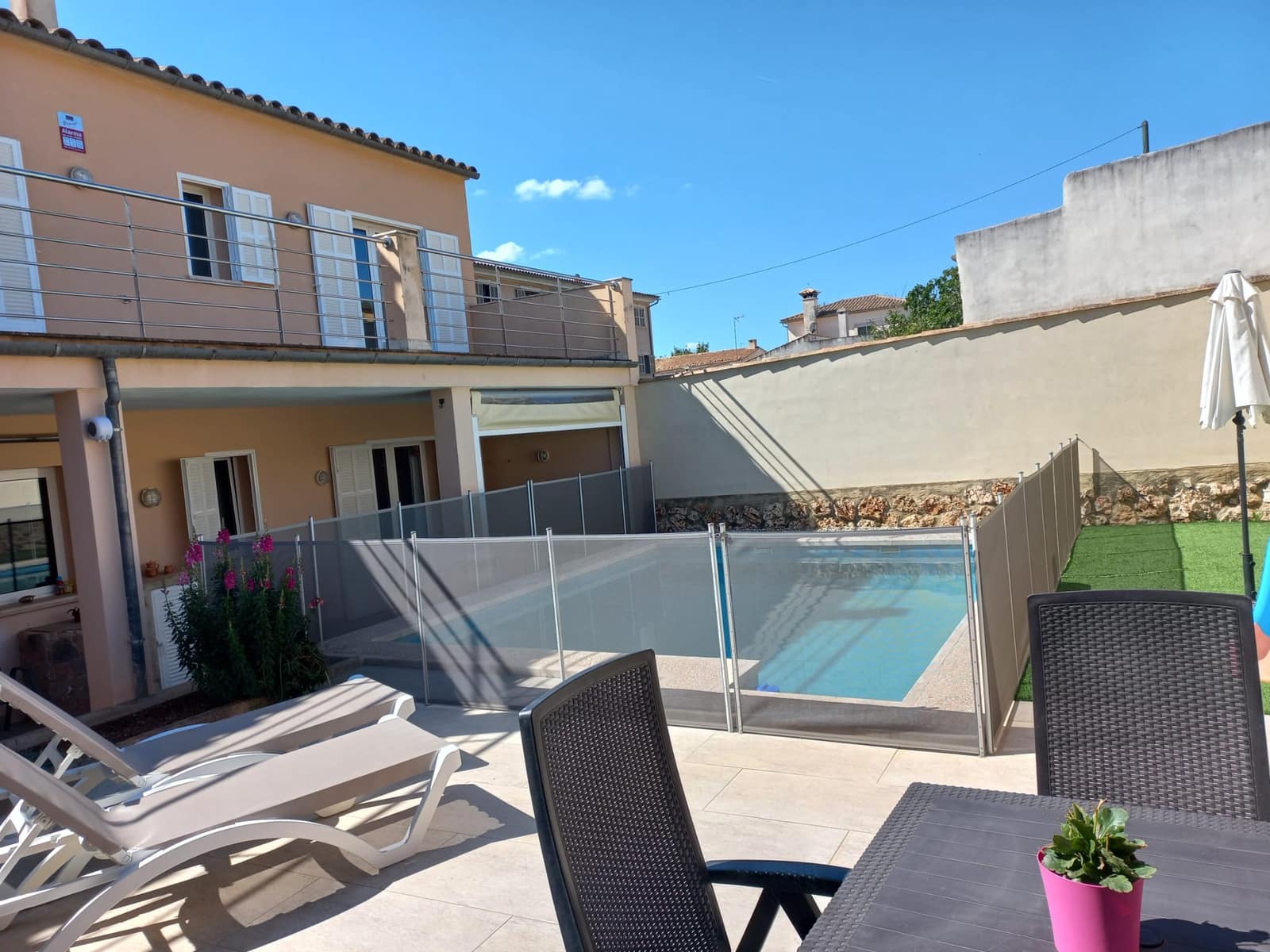 4 soveværelse Byhus til leje i Ariany med swimmingpool garage - € 2.500 (Ref: 9087508)