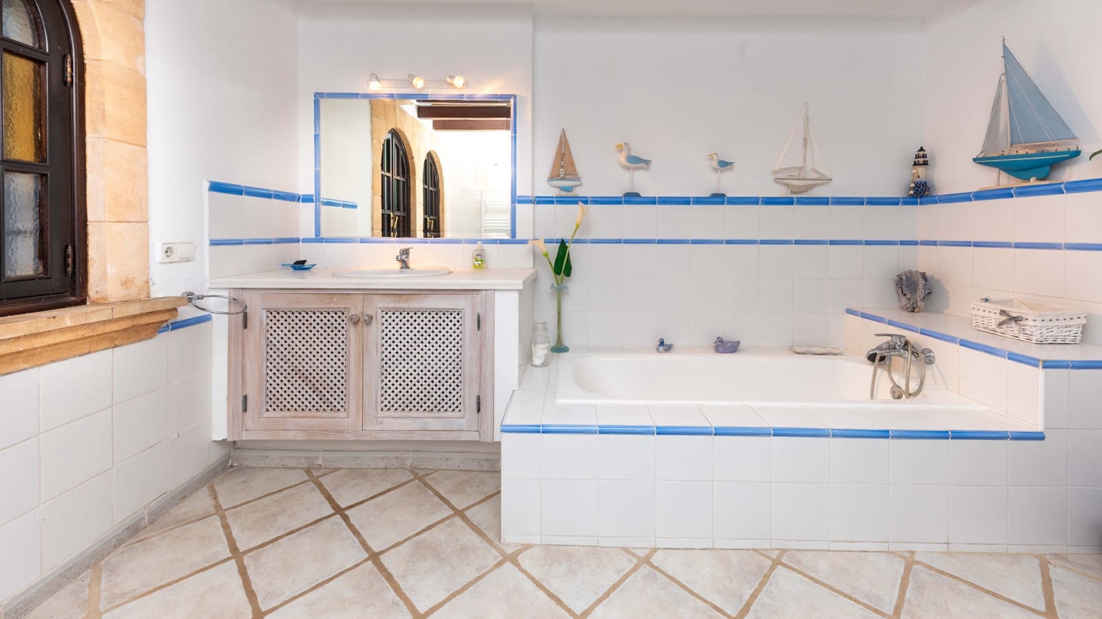 5 soveværelse Villa til salg i Pollensa / Pollenca med swimmingpool garage - € 1.800.000 (Ref: 9097658)