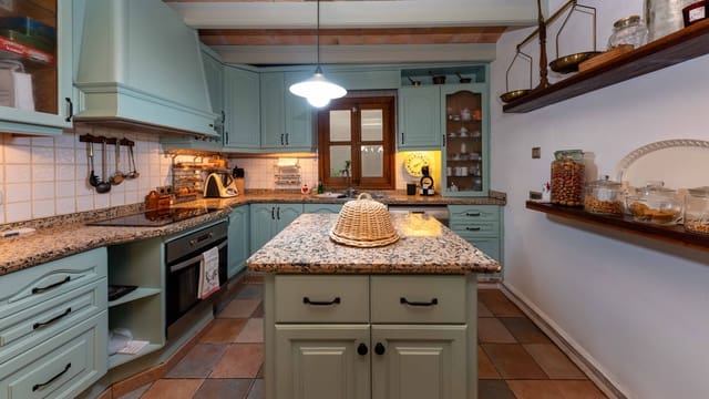 4 sovrum Finca/Hus på landet till salu i Alaró med pool garage - 2 495 000 € (Ref: 9097659)