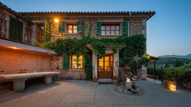 4 sovrum Finca/Hus på landet till salu i Alaró med pool garage - 2 495 000 € (Ref: 9097659)