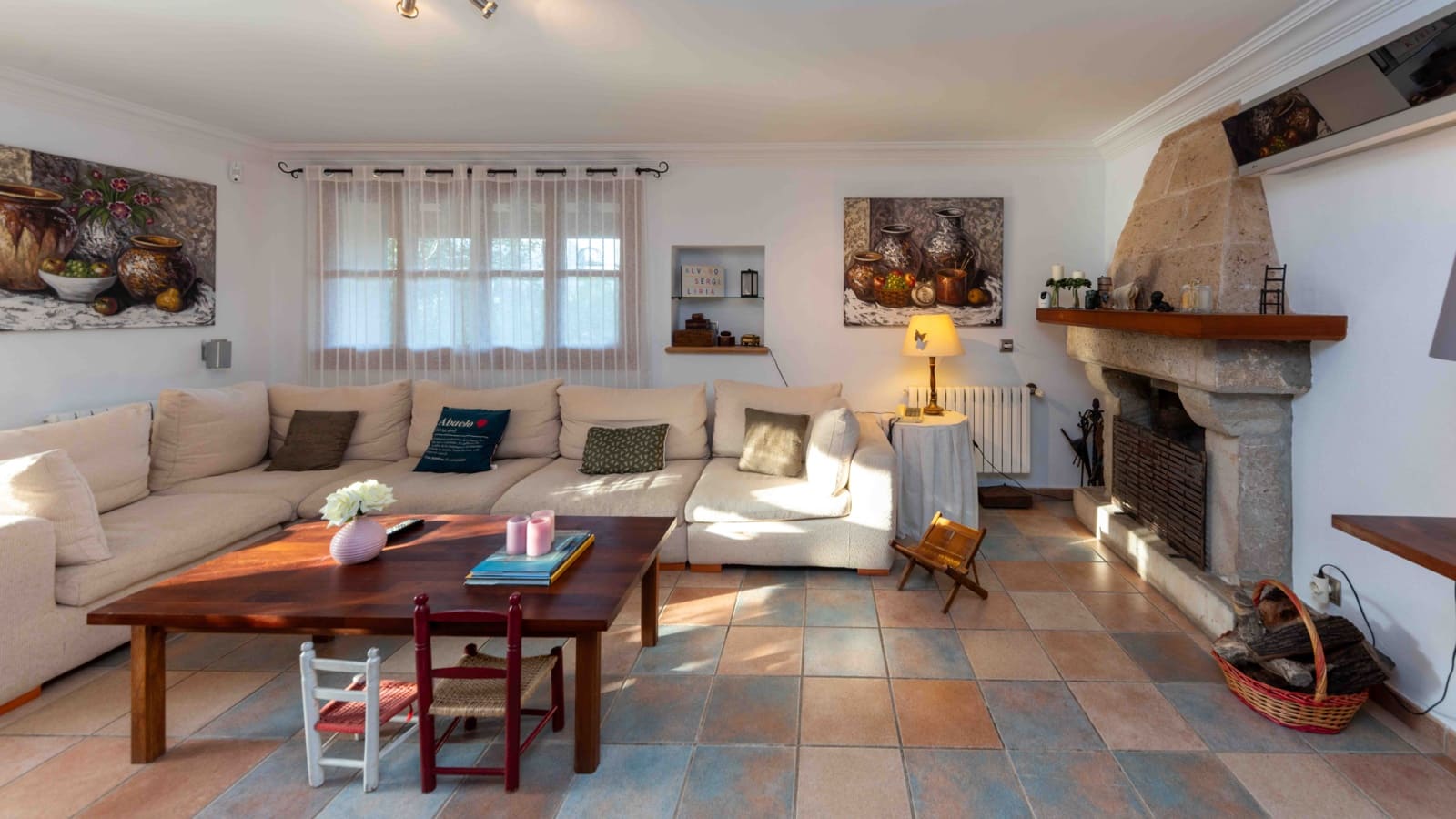 4 soveværelse Finca/Landehus til salg i Alaro med swimmingpool garage - € 2.495.000 (Ref: 9097659)