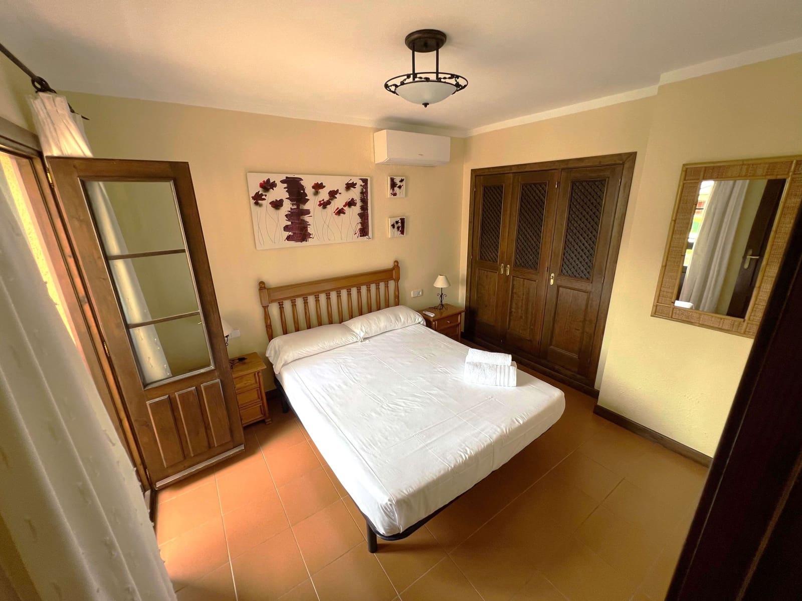 3 bedroom Villa for rent in Muro - € 2,500 (Ref: 9097661)