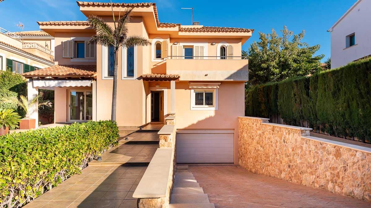 Pareado de 5 habitaciones en Puig de Ros en venta con piscina garaje - 1.200.000 € (Ref: 9097663)