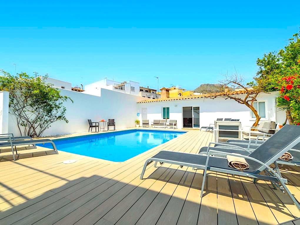 7 soveværelse Byhus til salg i Pollensa / Pollenca med swimmingpool - € 2.950.000 (Ref: 9109849)