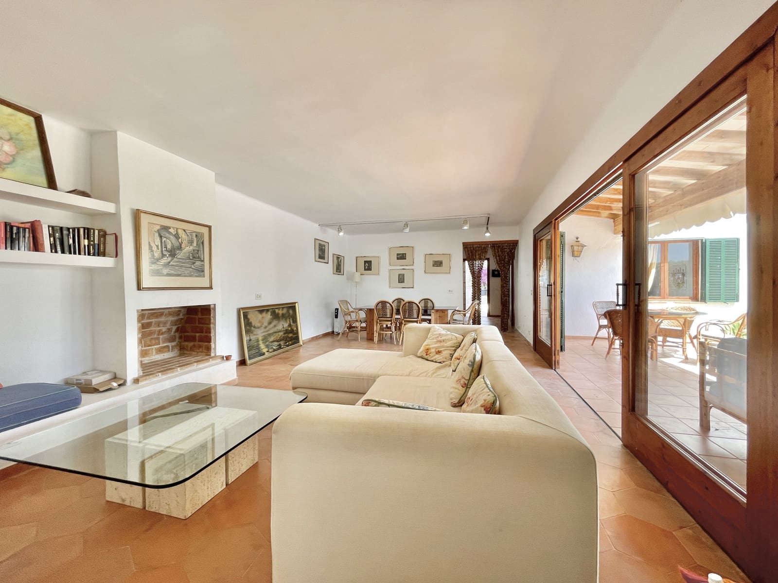 6 slaapkamer Villa te huur in Sol de Mallorca met zwembad garage - € 3.500 (Ref: 9113597)