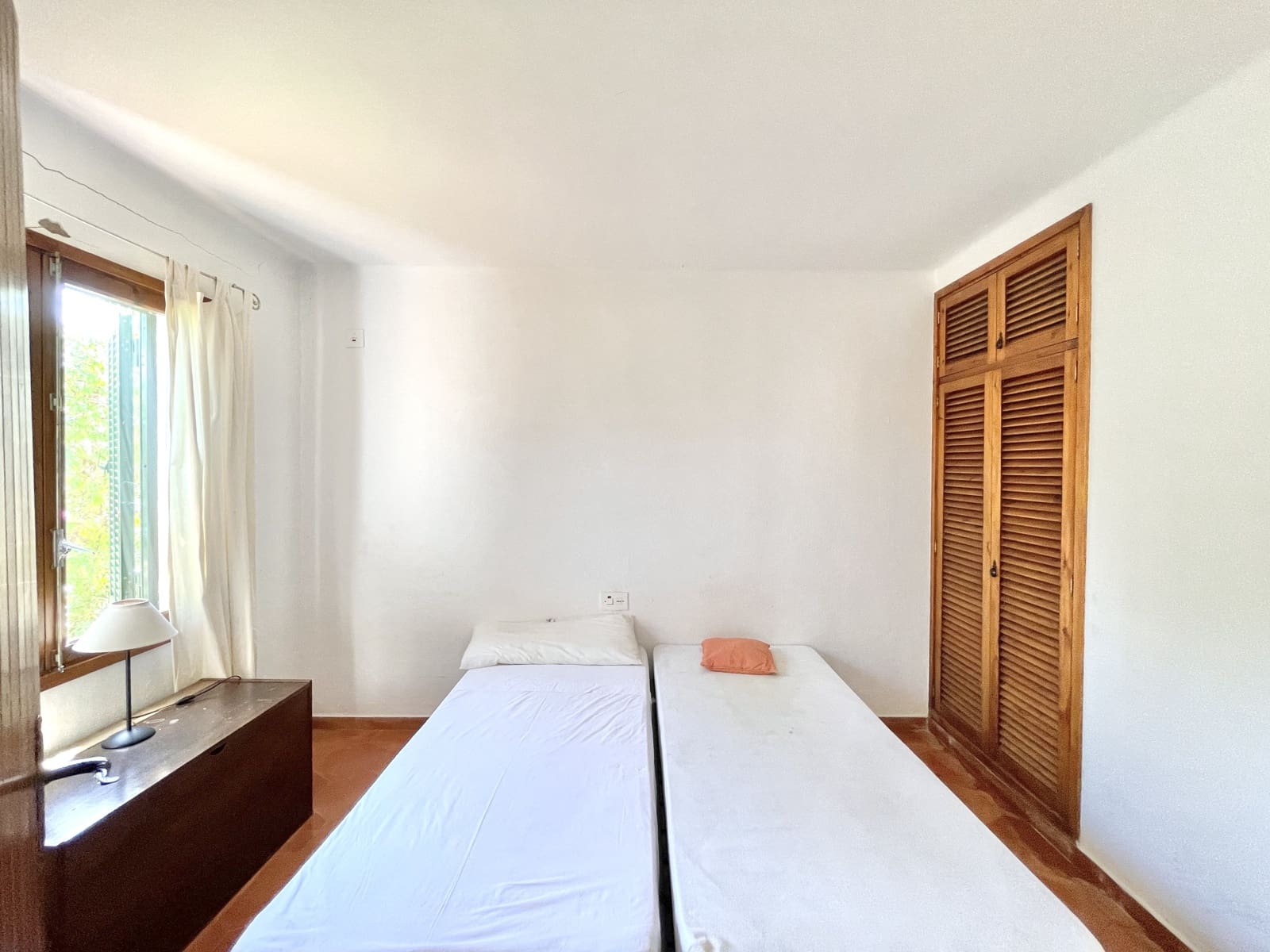 6 slaapkamer Villa te huur in Sol de Mallorca met zwembad garage - € 3.500 (Ref: 9113597)