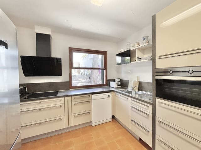 6 sovrum Villa att hyra i Sol de Mallorca, Calvià med pool garage - 3 500 € (Ref: 9113597)