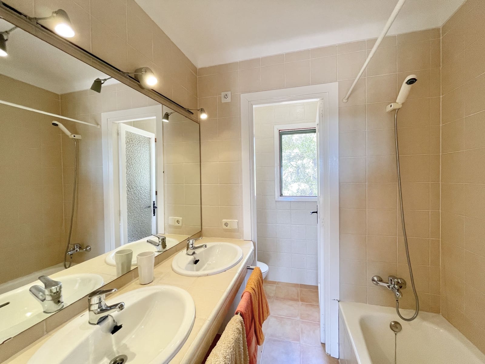 6 slaapkamer Villa te huur in Sol de Mallorca met zwembad garage - € 3.500 (Ref: 9113597)