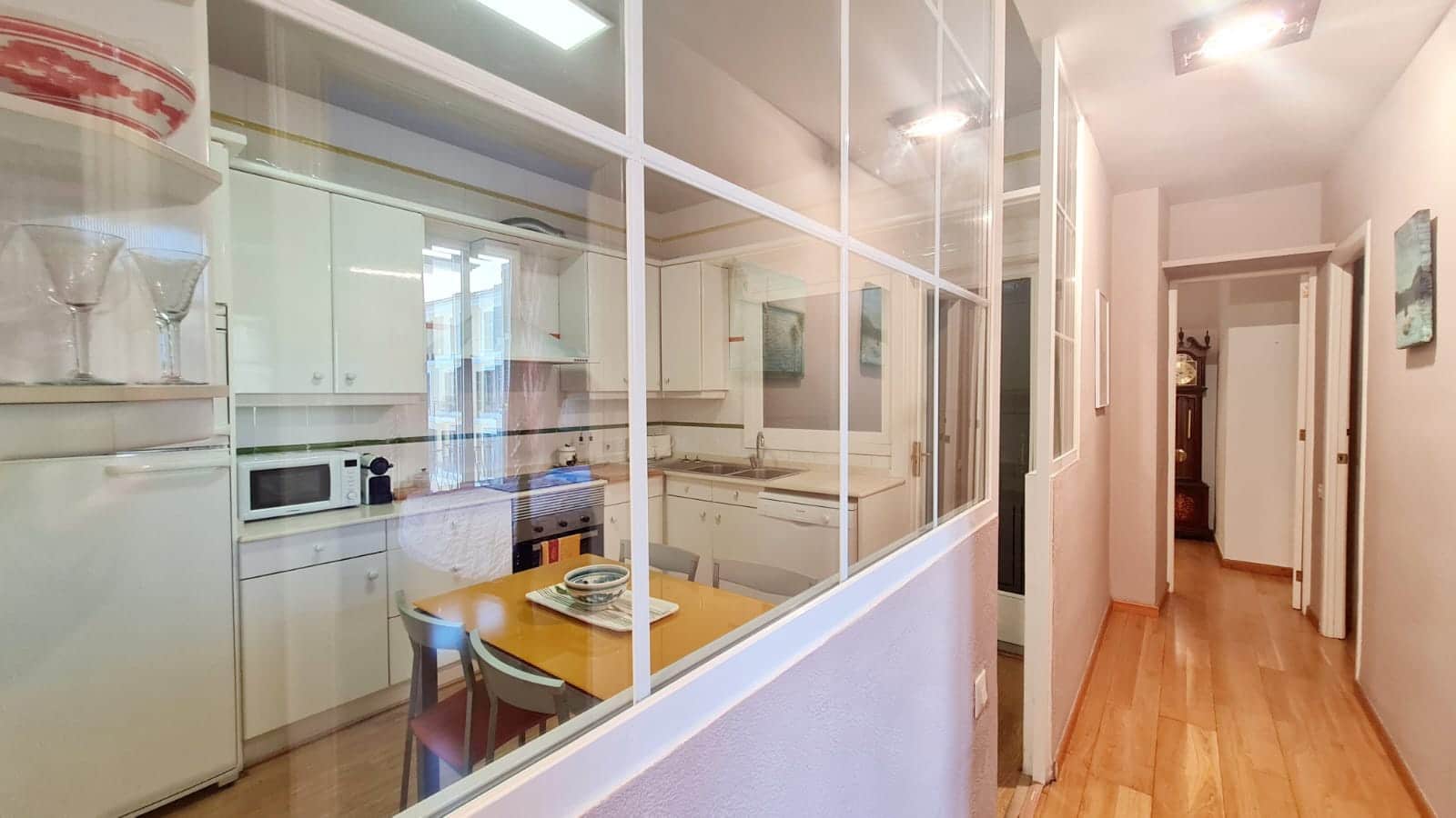 4 bedroom Apartment for rent in Palma de Mallorca with garage - € 2,400 (Ref: 9118163)