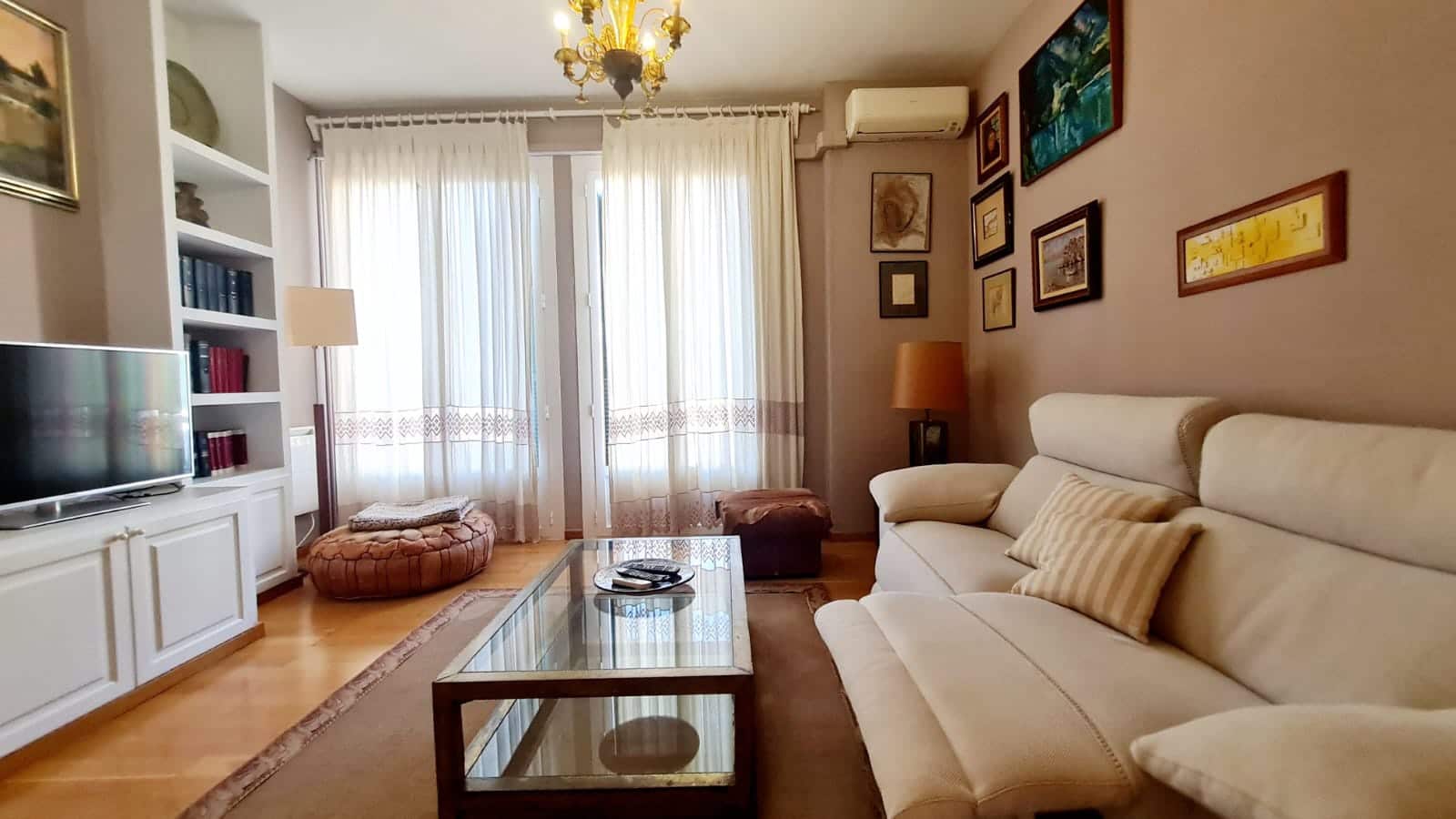 4 bedroom Apartment for rent in Palma de Mallorca with garage - € 2,400 (Ref: 9118163)