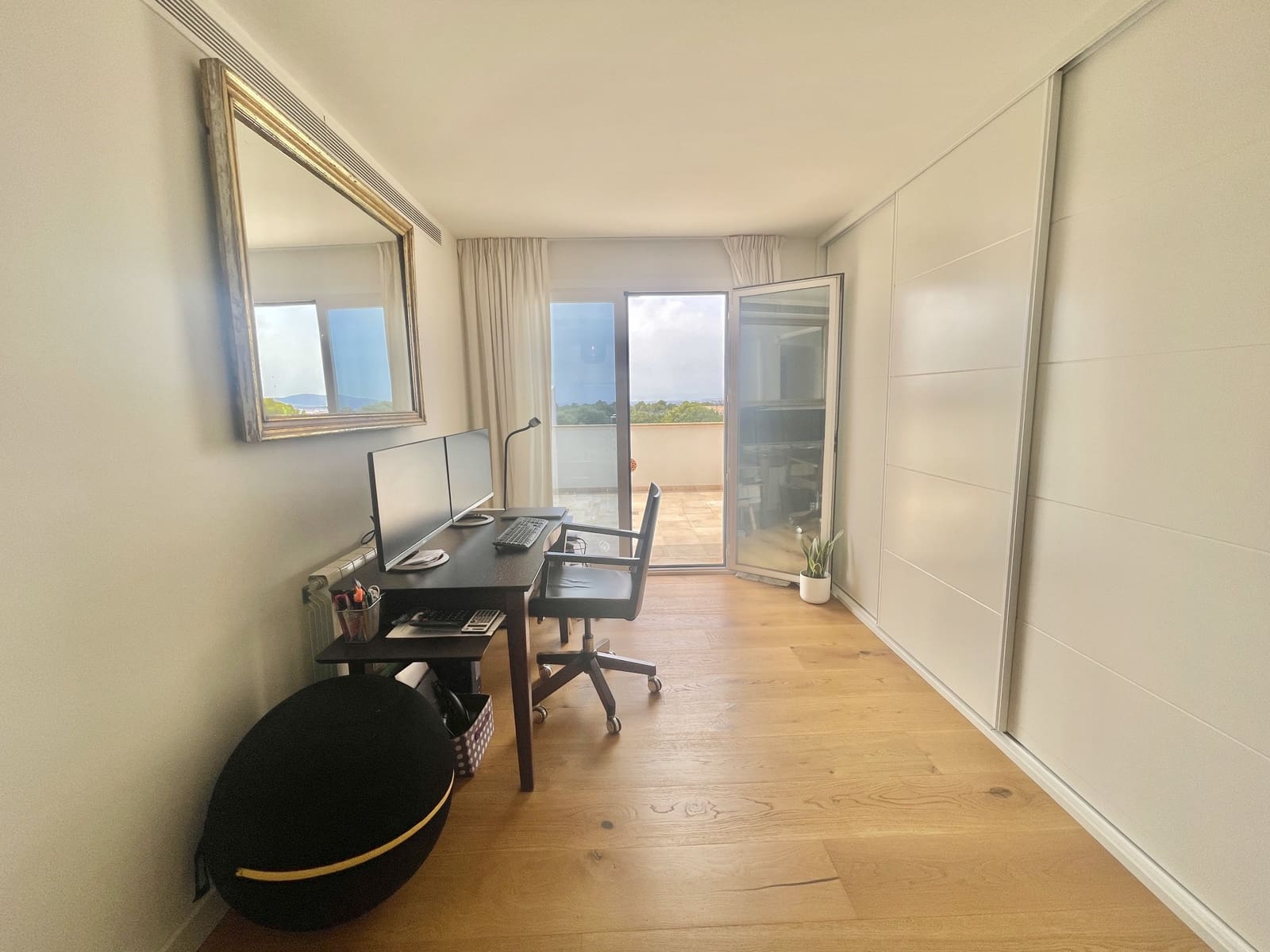 4 sypialnia Dom blizniak na sprzedaż w Marratxi z basenem garażem - 1 650 000 € (Ref: 9126300)