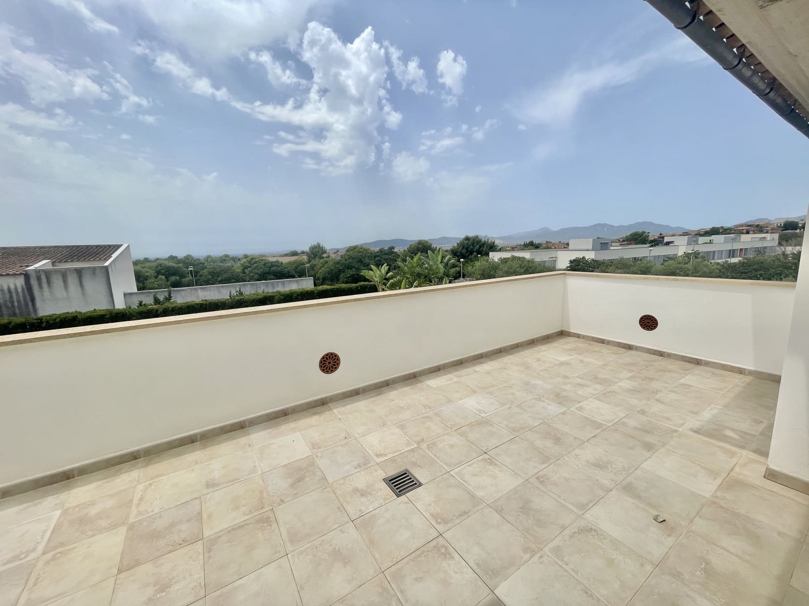 4 sypialnia Dom blizniak na sprzedaż w Marratxi z basenem garażem - 1 650 000 € (Ref: 9126300)