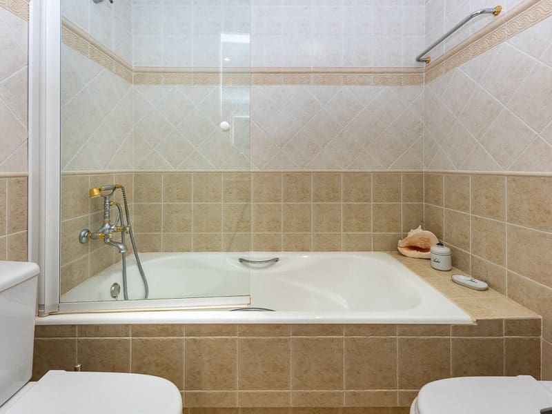 4 camera da letto Villa da affittare in Costa d'en Blanes con piscina garage - 36.000 € (Rif: 9126301)