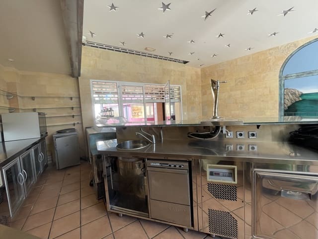 Erhverv til salg i Bendinat, Calvià med garage - € 495.000 (Ref: 9131810)