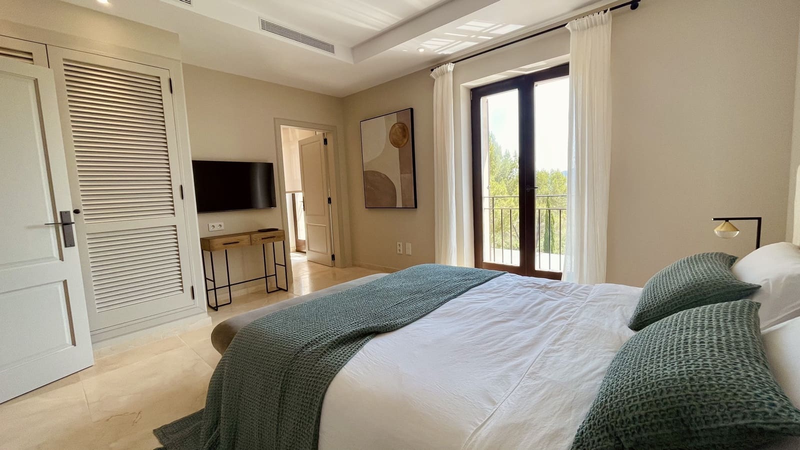 3 soveværelse Villa til leje i Calvia med swimmingpool garage - € 12.000 (Ref: 9133740)