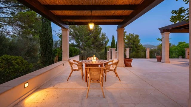 3 sovrum Villa att hyra i Calvià Pueblo, Calvià med pool garage - 12 000 € (Ref: 9133740)