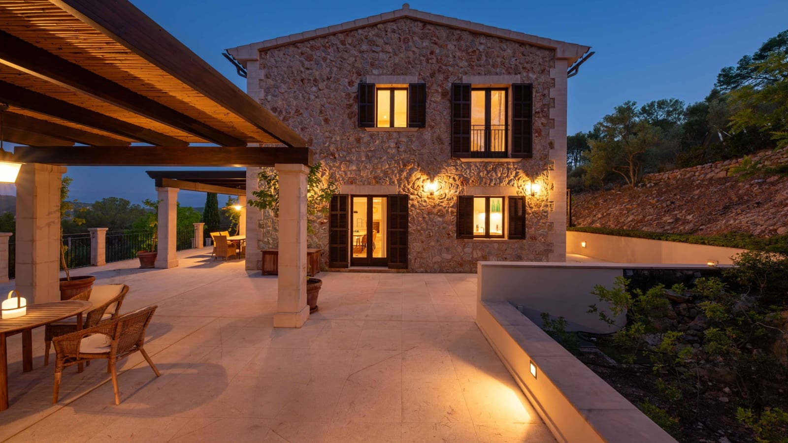 3 soveværelse Villa til leje i Calvia med swimmingpool garage - € 12.000 (Ref: 9133740)