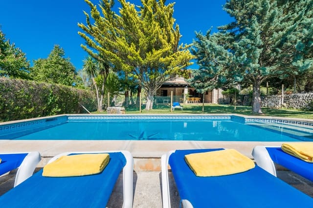 3 bedroom Villa for rent in Pollensa / Pollença with pool - € 3,300 (Ref: 9133741)