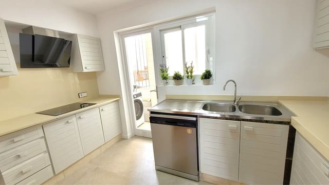 2 soveværelse Lejlighed til leje i El Mercat, Palma de Mallorca - € 1.800 (Ref: 9138755)