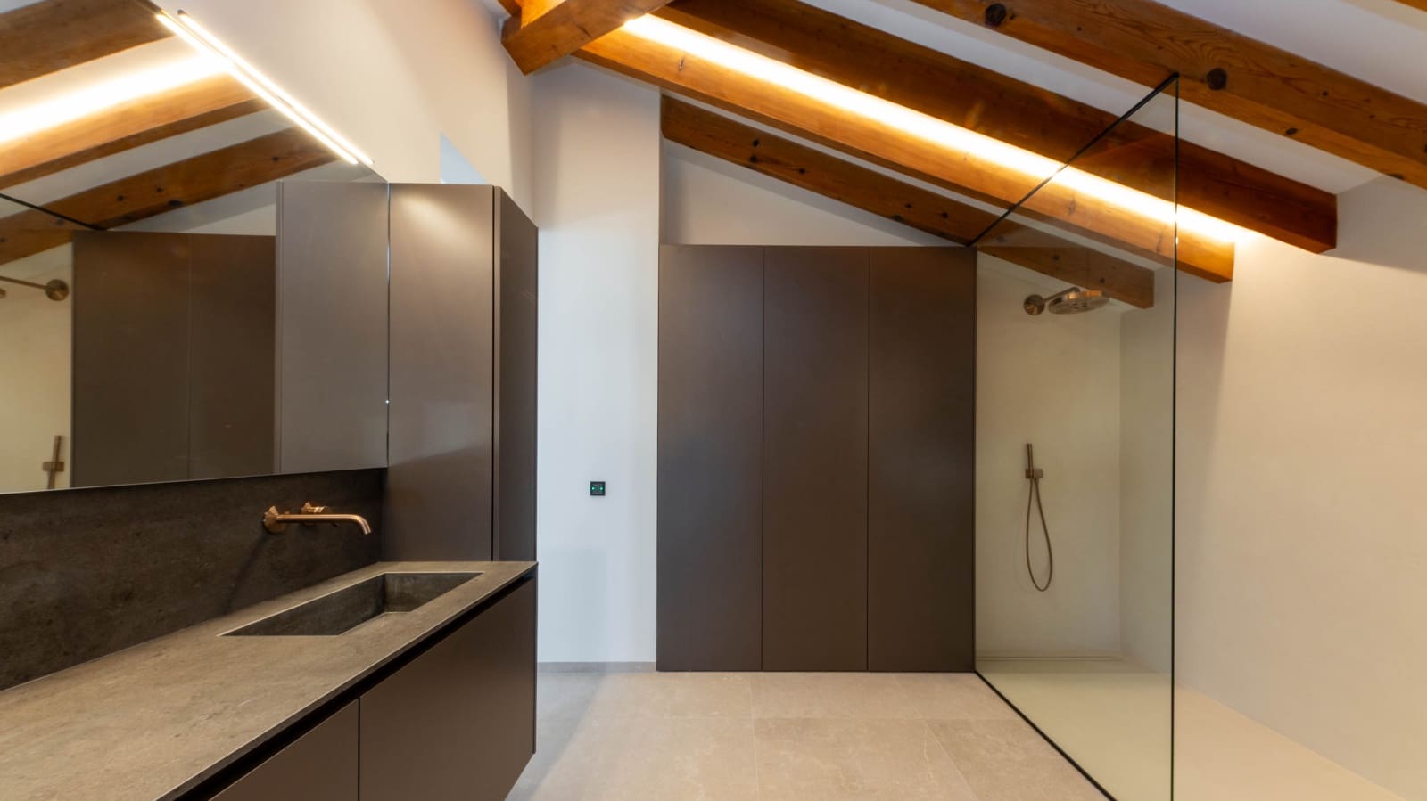 5 makuuhuone Huvila myytävänä paikassa Palma de Mallorca mukana uima-altaan 
autotalli - 10 000 000 € (Ref: 9138759)