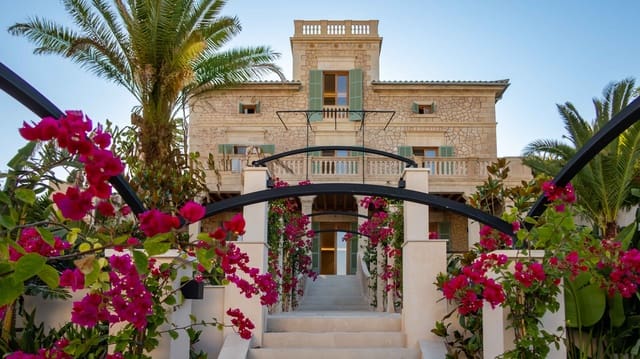 5 sypialnia Willa na sprzedaż w El Terreno, Palma de Mallorca z basenem garażem - 10 000 000 € (Ref: 9138759)